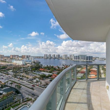 Ocean View 25Th Floor At Marenas Beach Resort By Ammosfl Miami Beach Exteriér fotografie