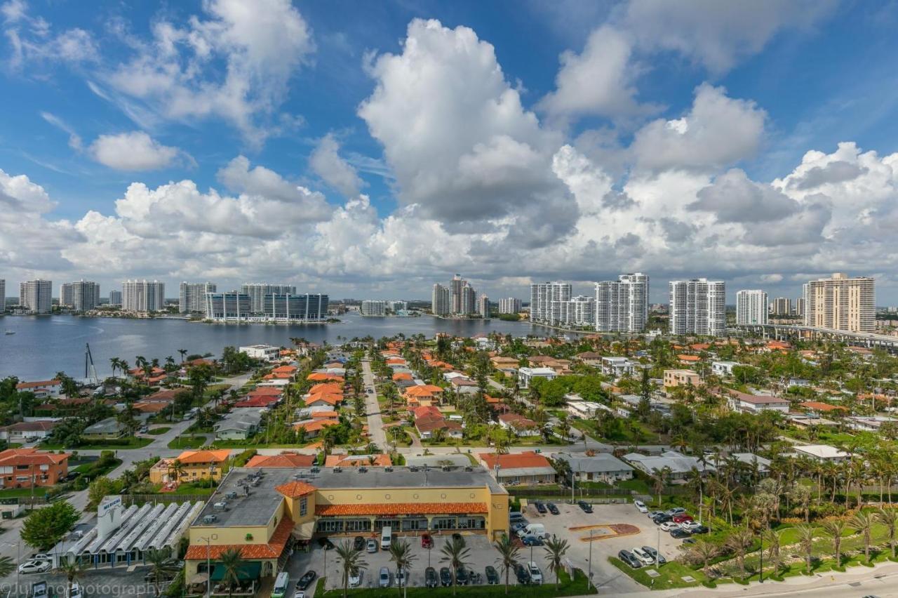 Ocean View 25Th Floor At Marenas Beach Resort By Ammosfl Miami Beach Exteriér fotografie