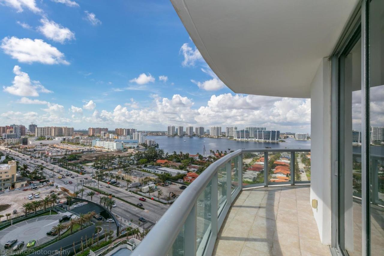 Ocean View 25Th Floor At Marenas Beach Resort By Ammosfl Miami Beach Exteriér fotografie